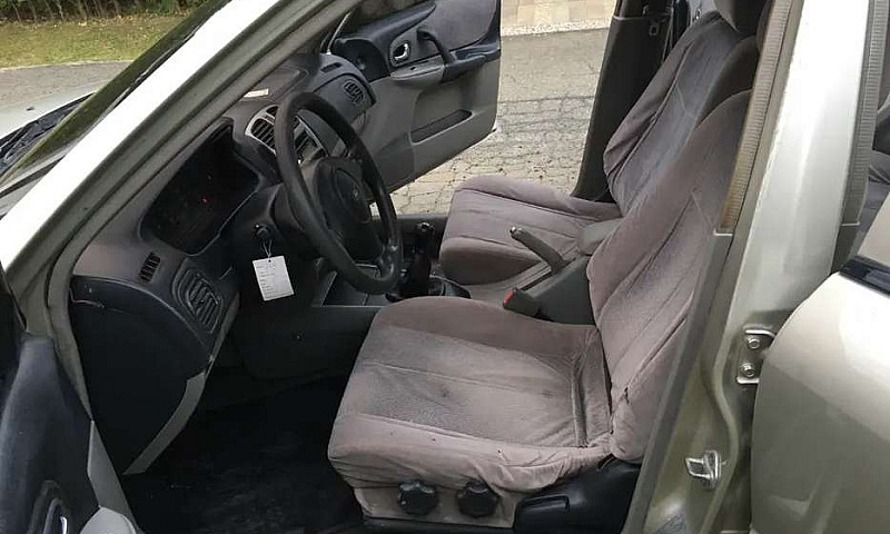 Carro Lancer...