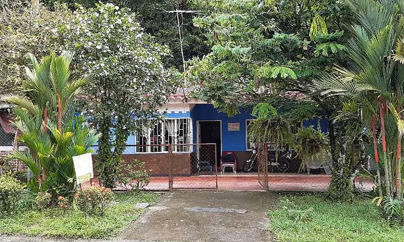 Vendo Casa...