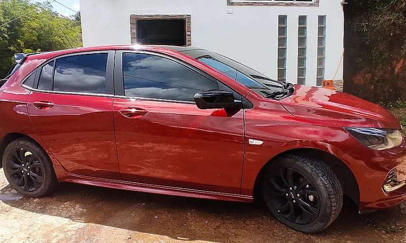 Vendo Chevrolet Onix...