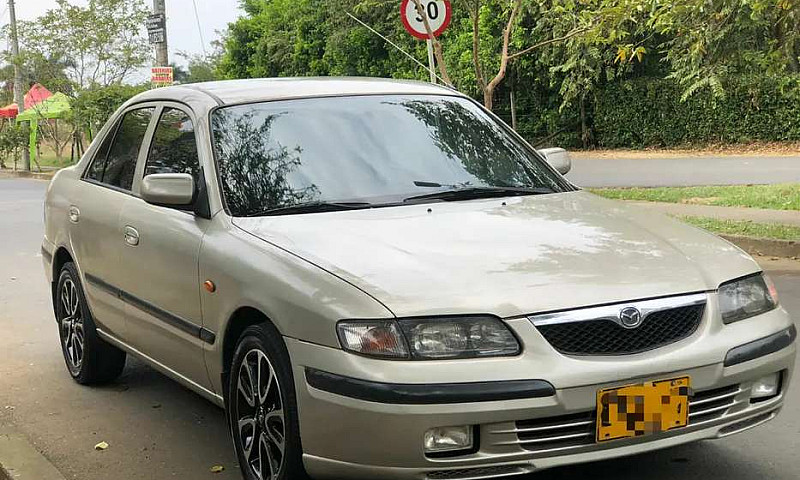 Vendo Mazda 626 Mile...