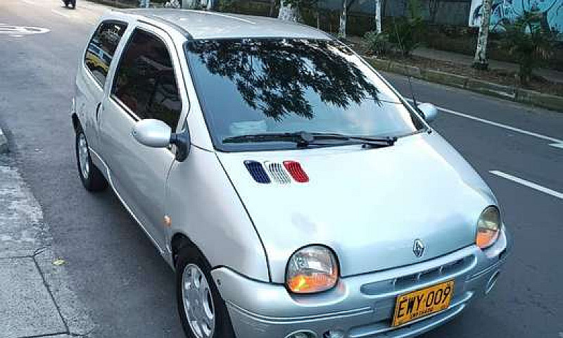 Se Vende Twingo...