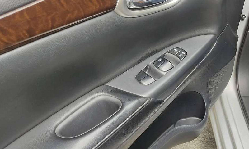 Nissan Sentra 2016...