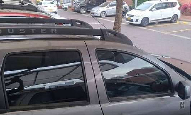 Vendo Renault Duster...