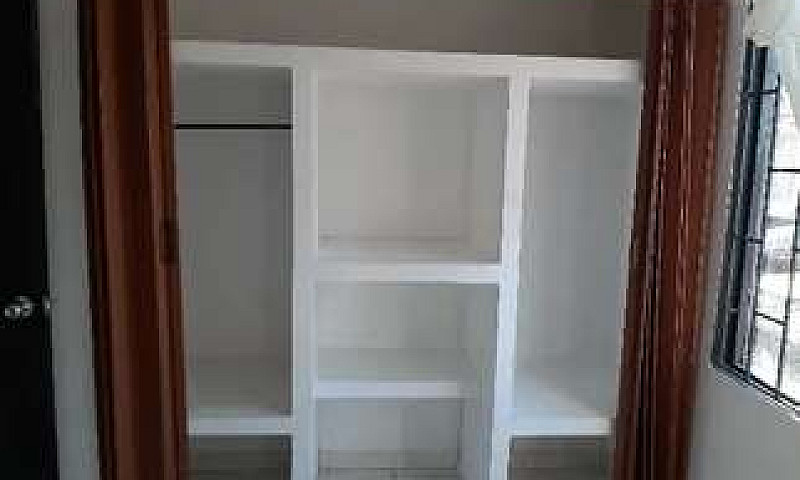 Habitación En Arrien...