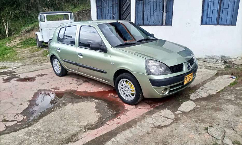 Renault Clio...