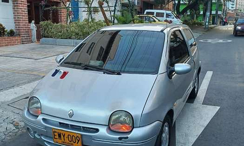 Se Vende Twingo...