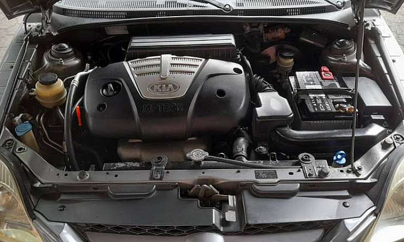Automóvil Marca Kia ...