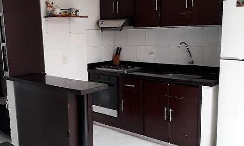 Vendo Casa Bosques D...