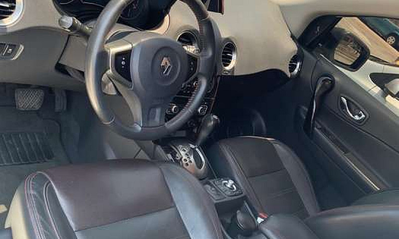 Vendo Camioneta Rena...