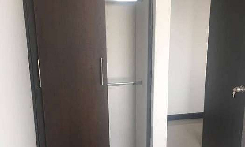 Apartamento A Estren...