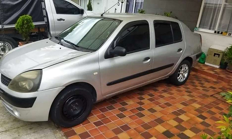 Lindo Vehículo Model...