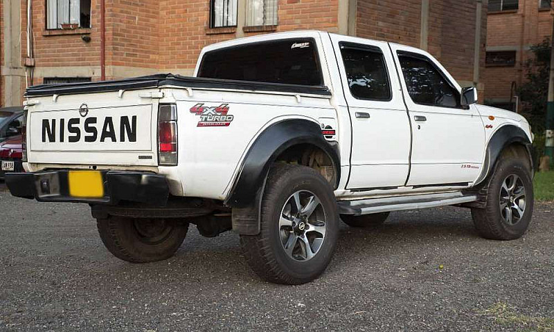 Nissan Frontier (201...