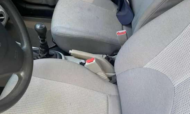 Vendo Hyundai Accent...