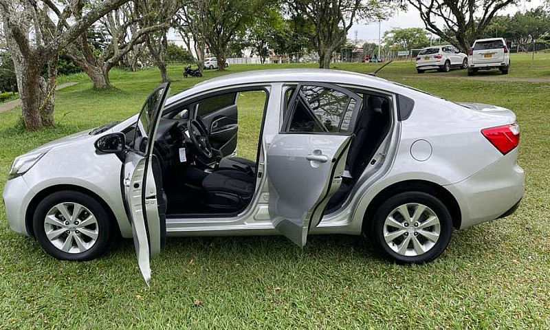 Kia Rio 2014...
