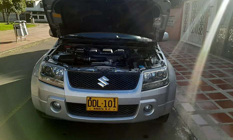 Vendo Susuki Gran Vi...