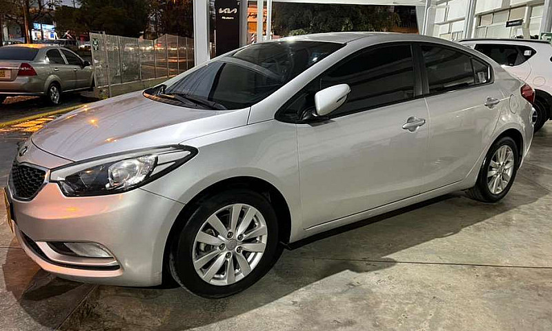 Vendo Kia Cerato Pro...