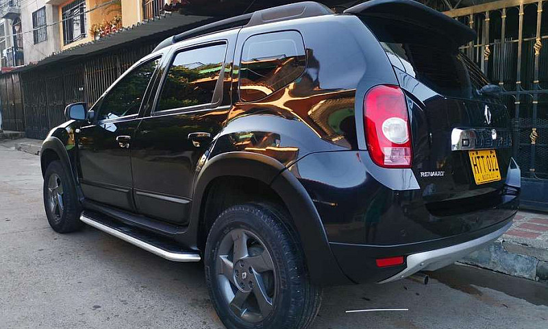 Hermosa Duster Versi...