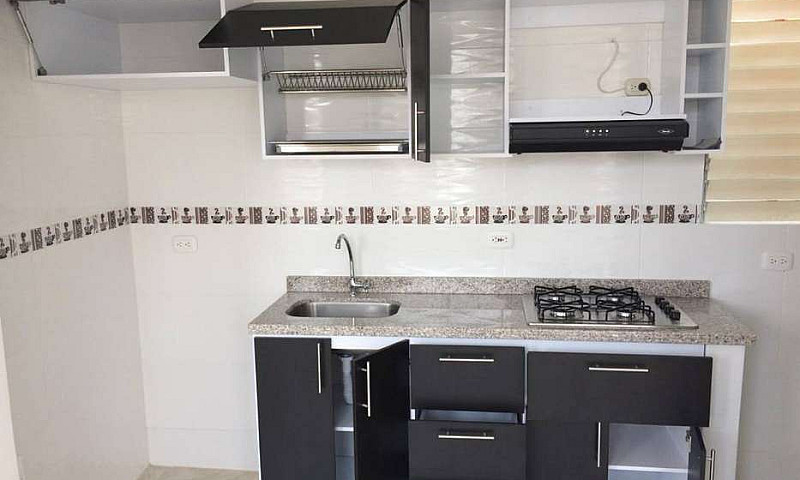 Se Arrienda Apto Con...