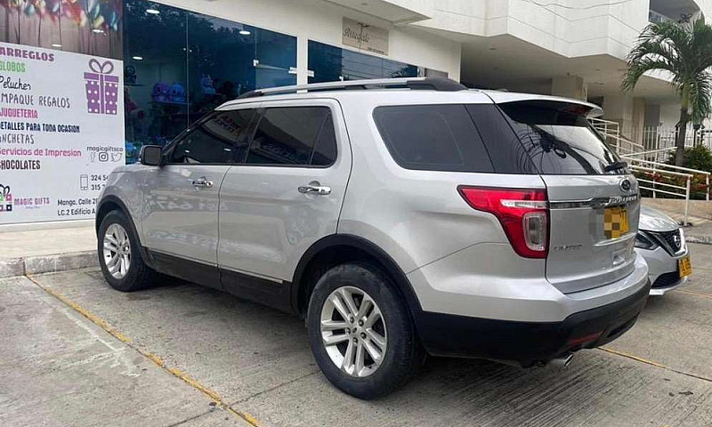 Ford Explorer 3.5 Li...