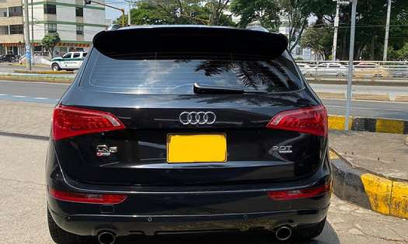 Audi Q5 Turbo Sline...