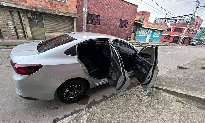 Vendo Chevrolet Onix...