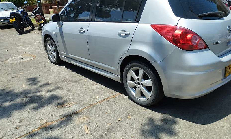 Nissan Tiida Full Eq...