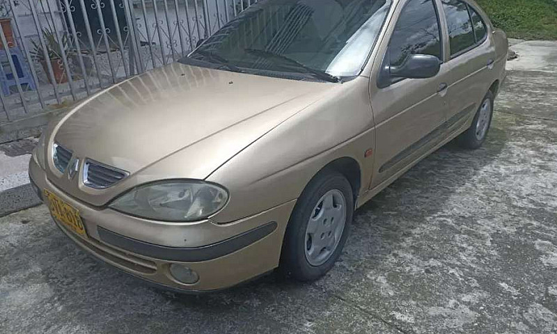 Vendo Megane 1...