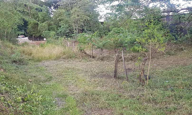 Lote Villavicencio...
