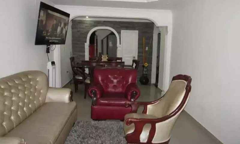 Se Vende Bonita Casa...