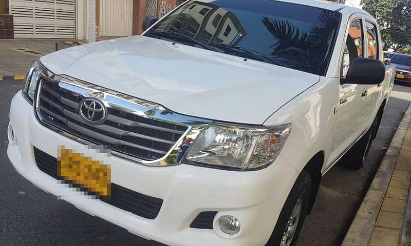 Toyota Hilux, 2.5 4X...