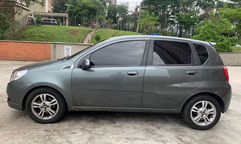 Chevrolet Aveo Emoti...