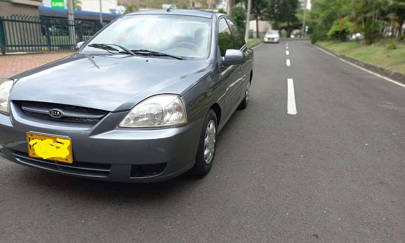 Kia Stylus 2014...