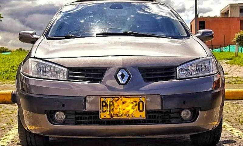 Vendo Renault Megane...