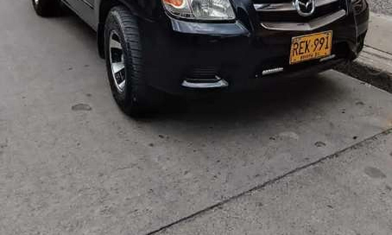 Se Vende Mazda Bt50 ...
