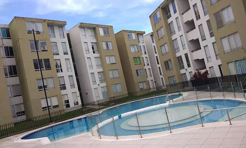 Arriendo Apartamento...