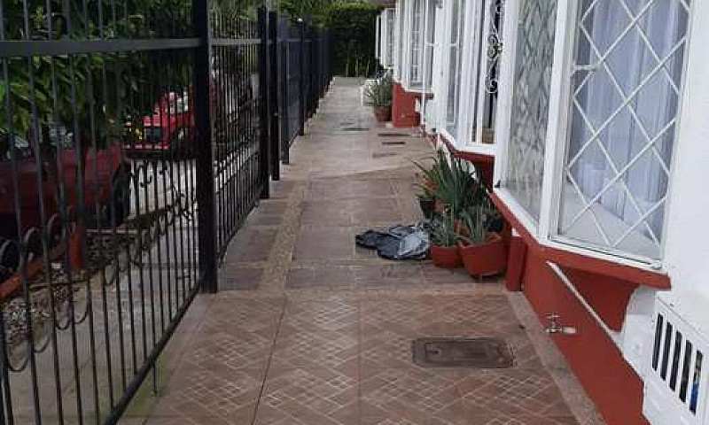 Hermosa Casa En Vill...