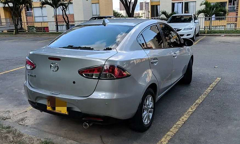 Mazda 2 En Excelente...