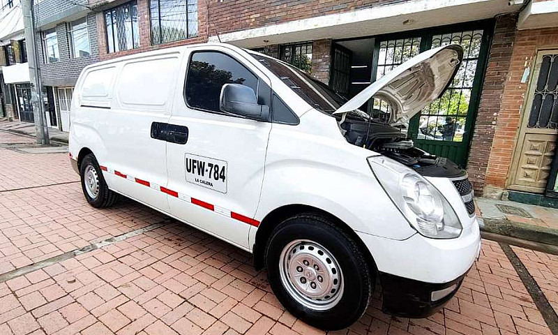 Hermosa Hyundai Star...