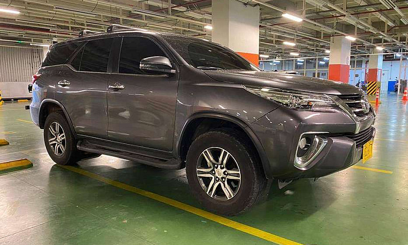 Toyota Fortuner...