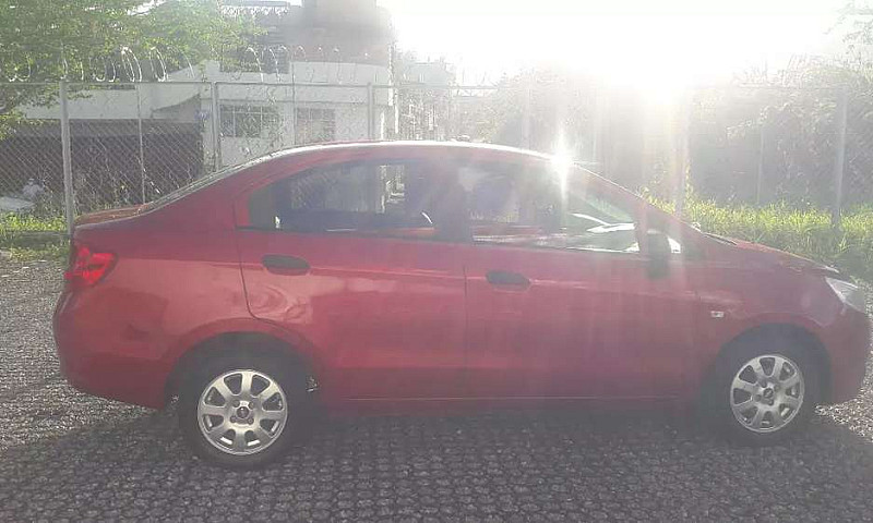 Vendo Chevrolet Sail...