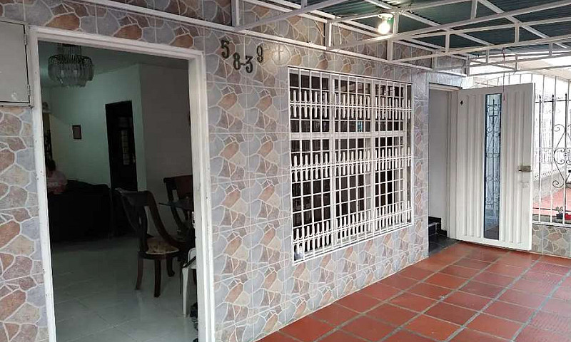 Vendo Hermosa Casa E...