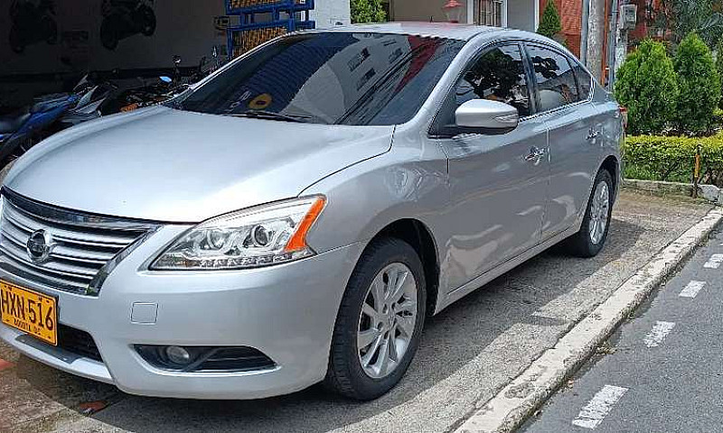 Nissan Sentra 2015...