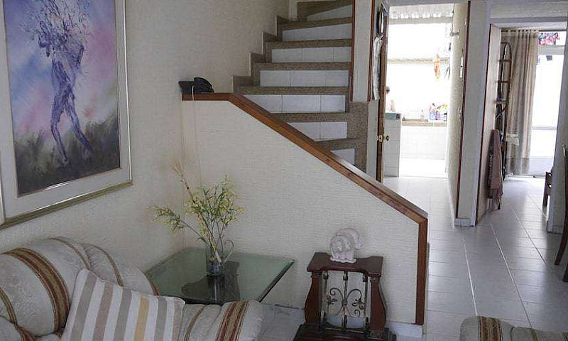 Vendo Casa Villavice...