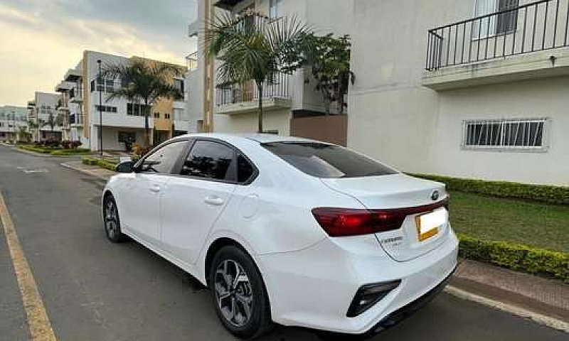 Kia Cerato Vivro 202...