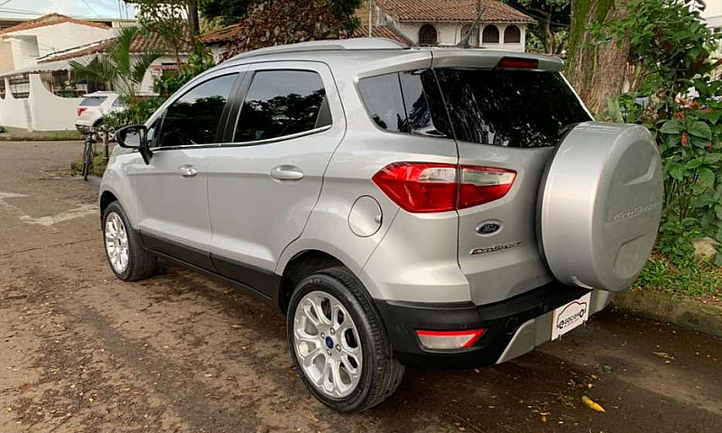 Ford Ecosport Titani...