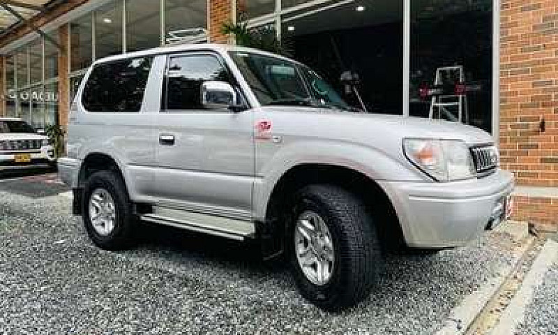 Toyota Prado Sumo Me...