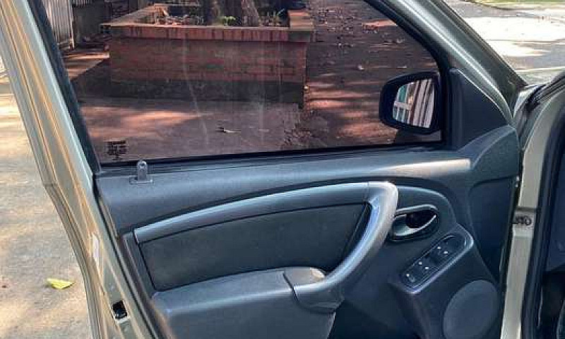 Se Vende Renault Dus...