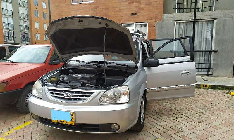 Kia Carens 2006 Lx 2...