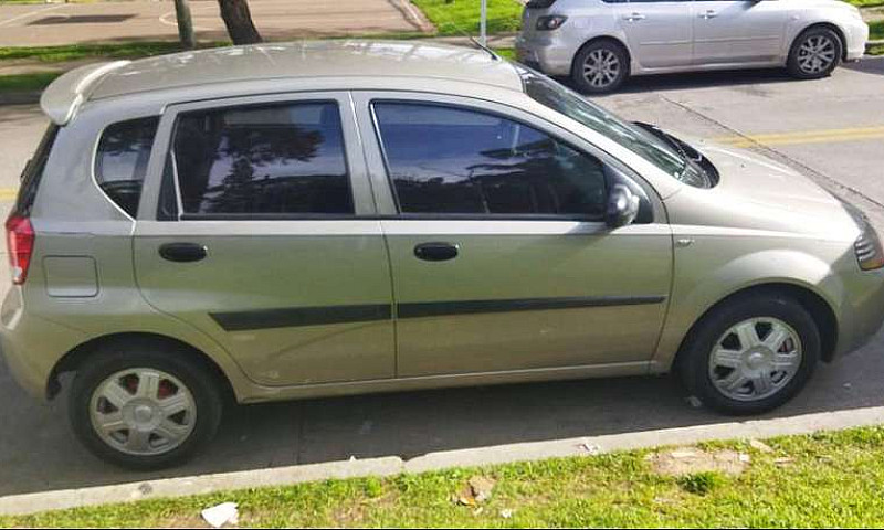 Chevrolet Aveo, Five...