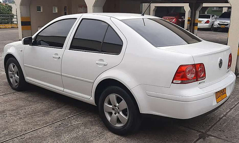 Volkswagen Jetta 201...